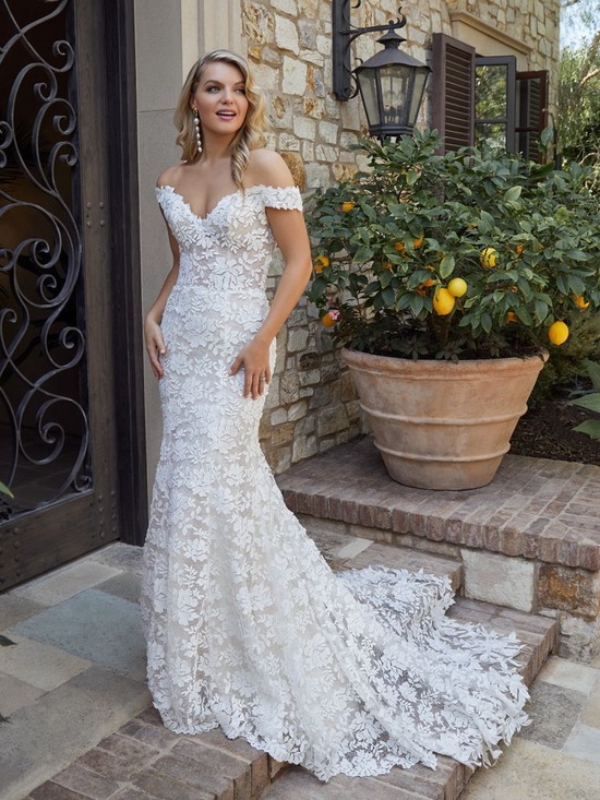 Casablanca Bridal Dresses & Skirts - Casablanca bridal Evelyn 2446 Off-Shoulder isbi Lace Wedding dress size 14 NWT